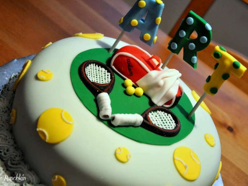 Tennis-Themed Ube Cake - photo 2