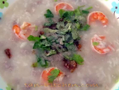 Thai Rice Soup With Shrimp (Khao Tom Goong)