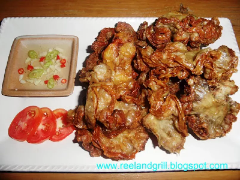 Tsitsaron or Chicharon Bulaklak (Deep Fried Pork Mesentery) - photo 2