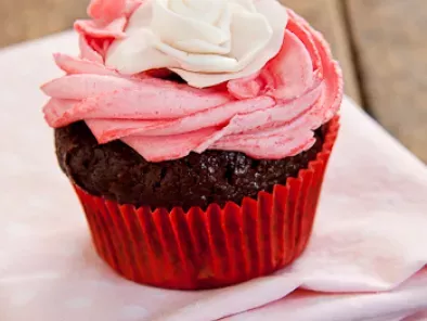 Valentine's Day Cupcakes - photo 3