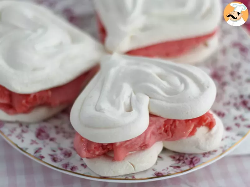 Valentine's vacherin, meringue ice-cream sandwich - Video recipe! - photo 3