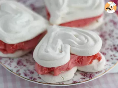 Valentine's vacherin, meringue ice-cream sandwich - Video recipe! - photo 3