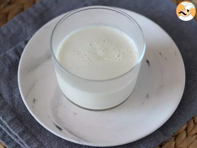 Vanilla panna cotta, the basic recipe for preparing this dessert at home - photo 2