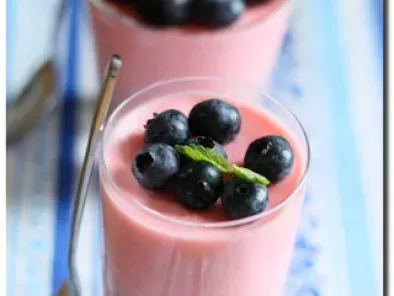 Vanilla Yogurt Mousse with Strawberry Marshmallow - photo 2