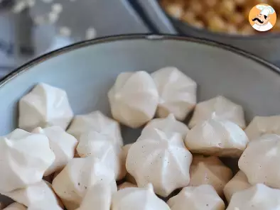 Vegan meringues with aquafaba - photo 5