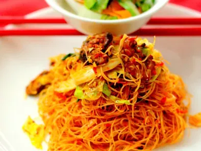 Vegetarian Fried Mee Hoon (Chinese Style)