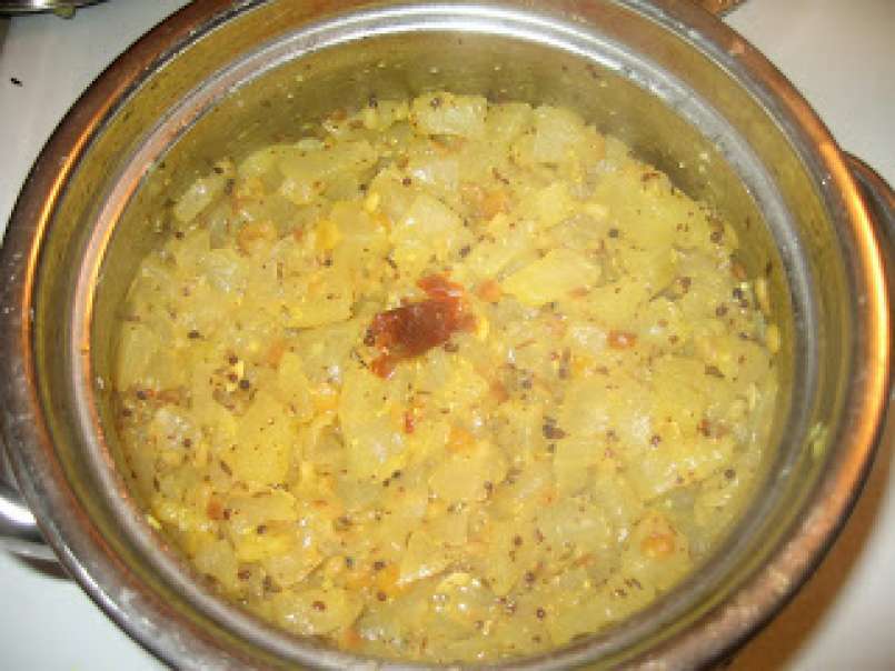 Yellow Cucumber with Mustard Paste/Dosakaya Aava Pettina Kura
