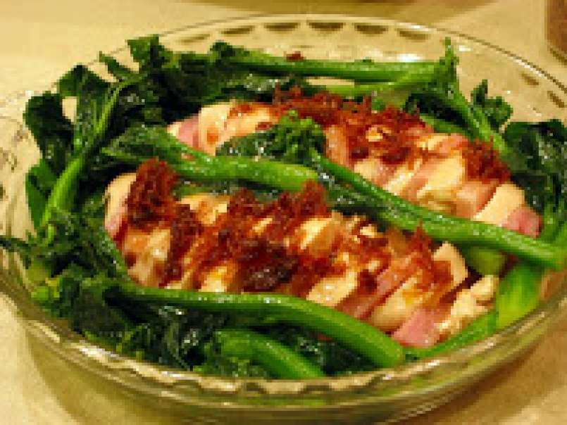 Yoke Lan Kai/Steamed Chicken with Ham and Kai Lan - photo 3