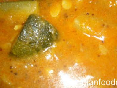 Zucchini curry( tori/turaii curry/Savathekai saaru)