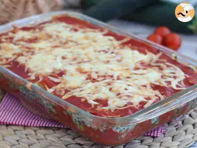 Zucchini lasagna filled with spinach - gluten free - photo 3