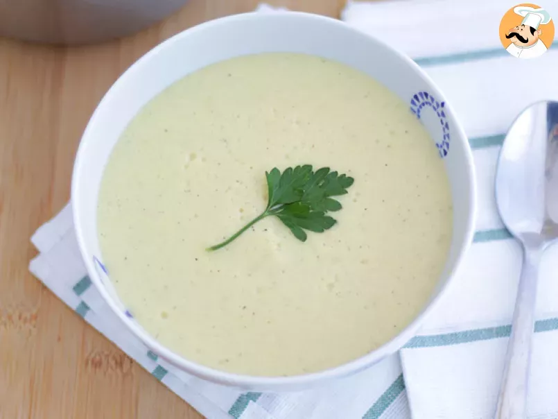 Zucchini velvet soup - Video recipe ! - photo 2