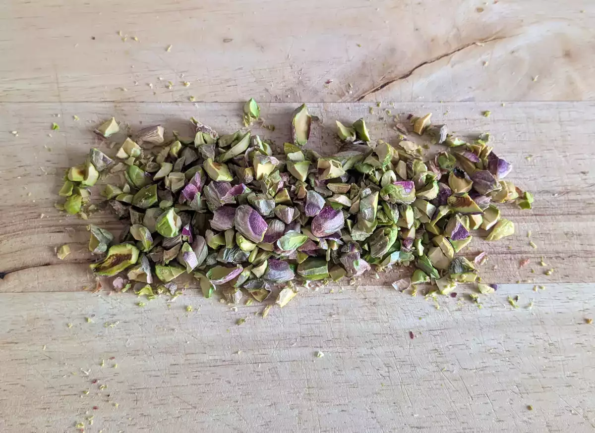 2. Chop pistachios
