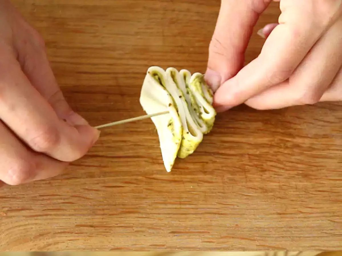 8. Christmas tree (for Christmas)