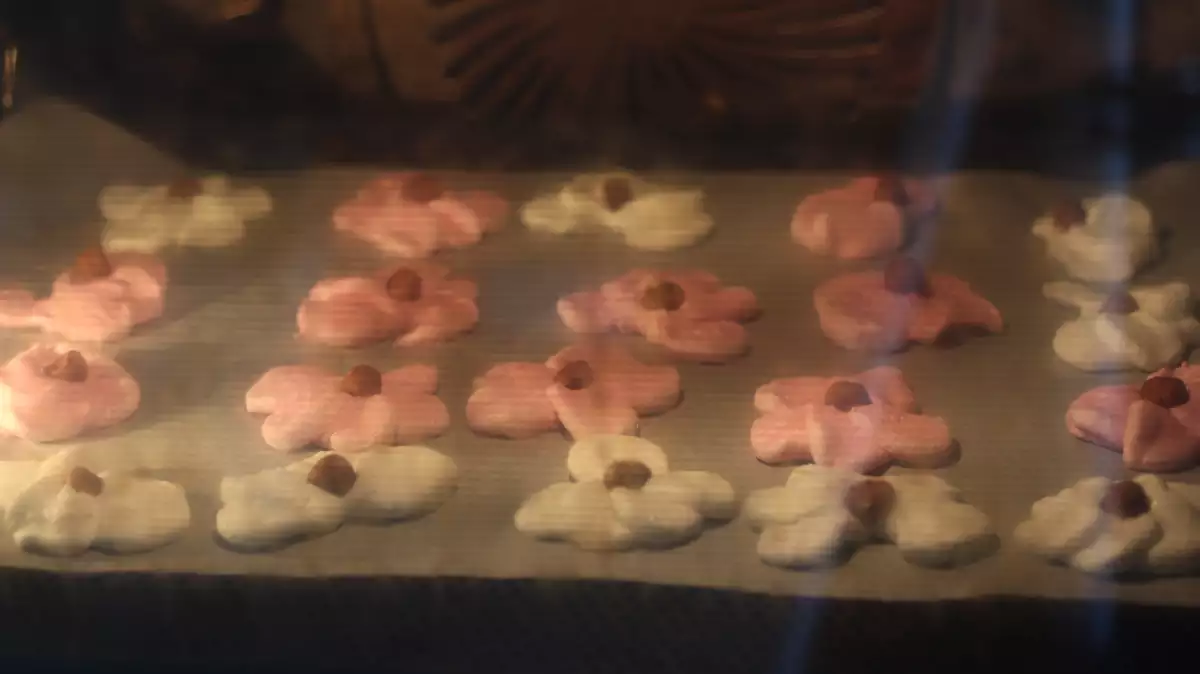 Step 4: The hazelnut