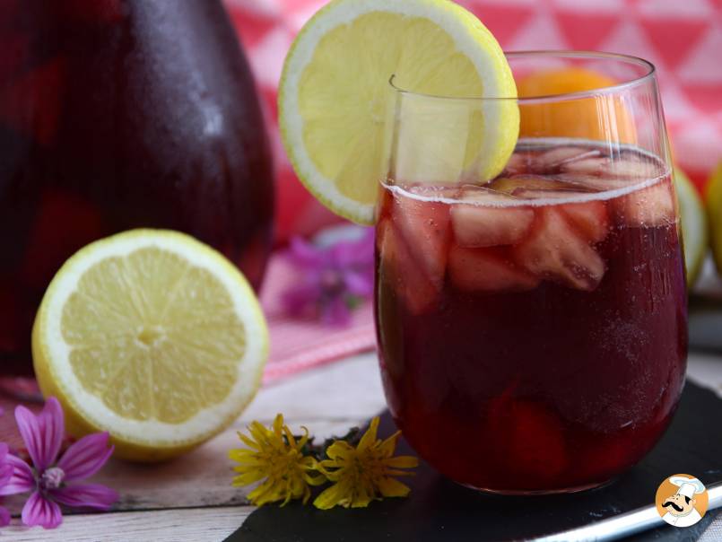 5. Alcohol-free sangria: for all ages