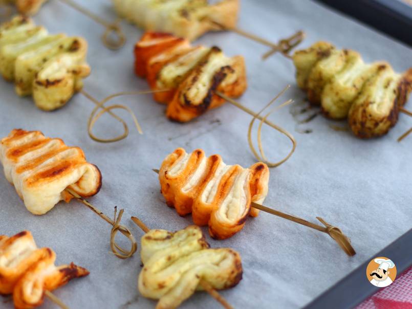 1. Flaky christmas trees with pesto - Appetizer