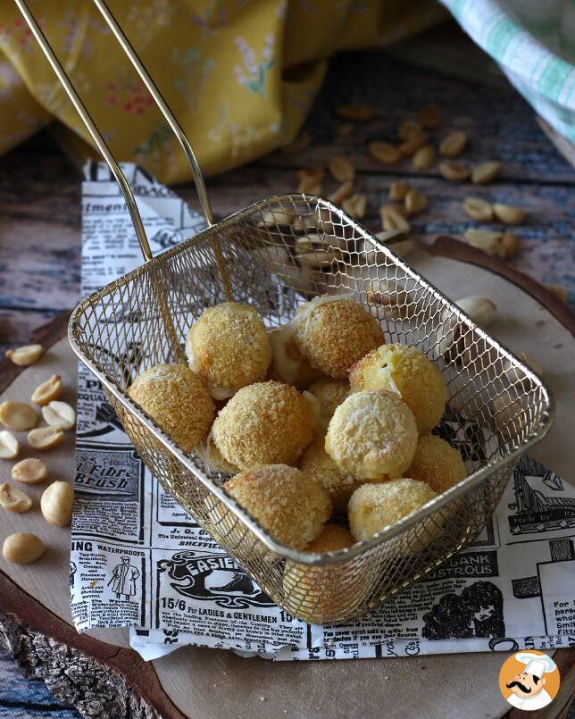 6. Mini mozzarella balls in air fryer.