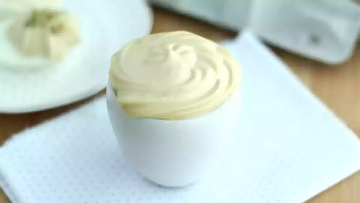 5. Mayonnaise - 680 kcal