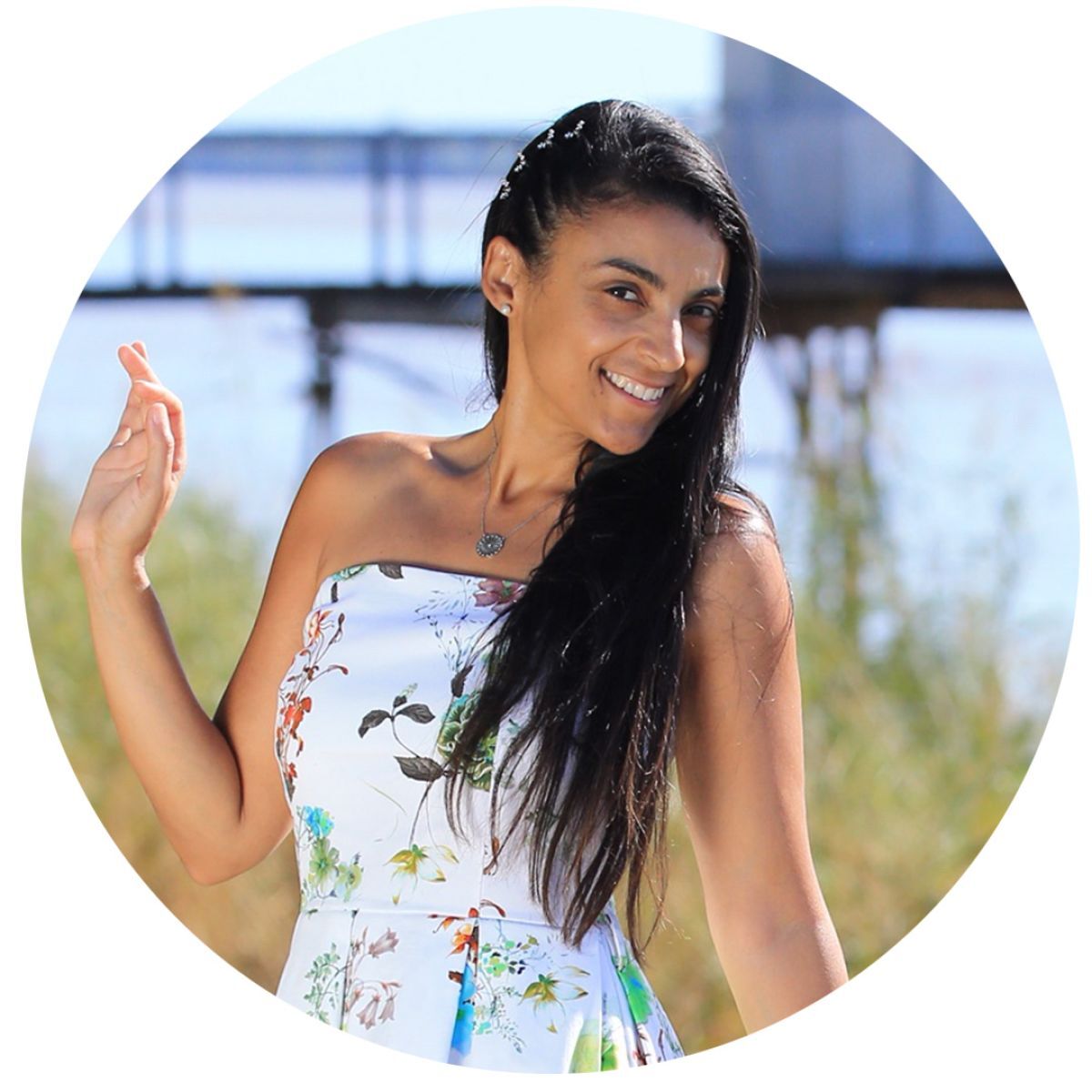Mirella - Portguese website country manager