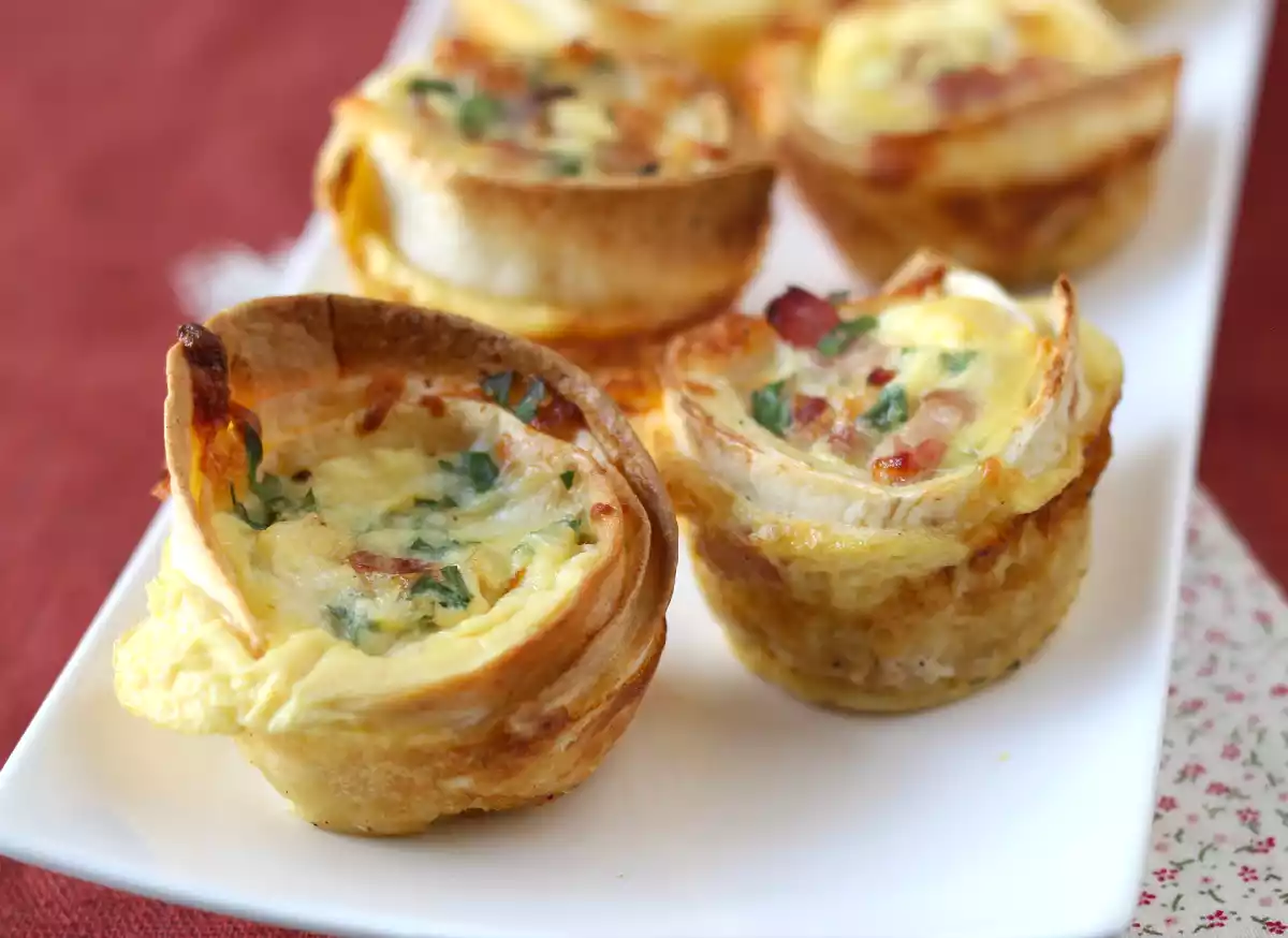 4. Small tortilla quiches