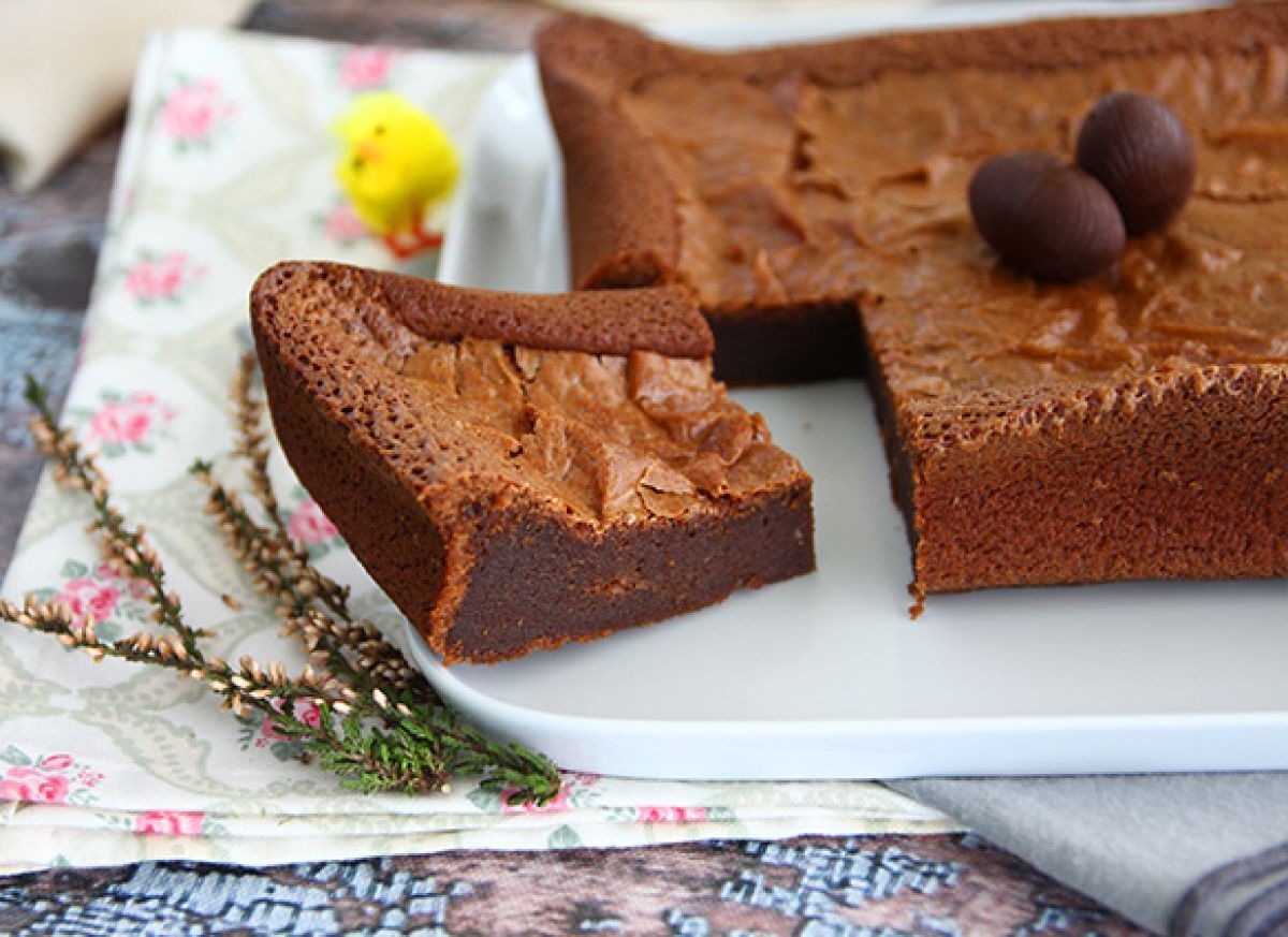 1. Brownie with chocolate from Easter eggs