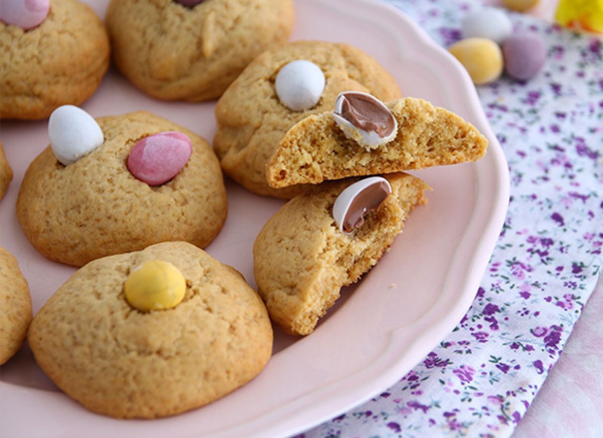 3. Chocolate egg cookies: simple, yummy and anti-waste