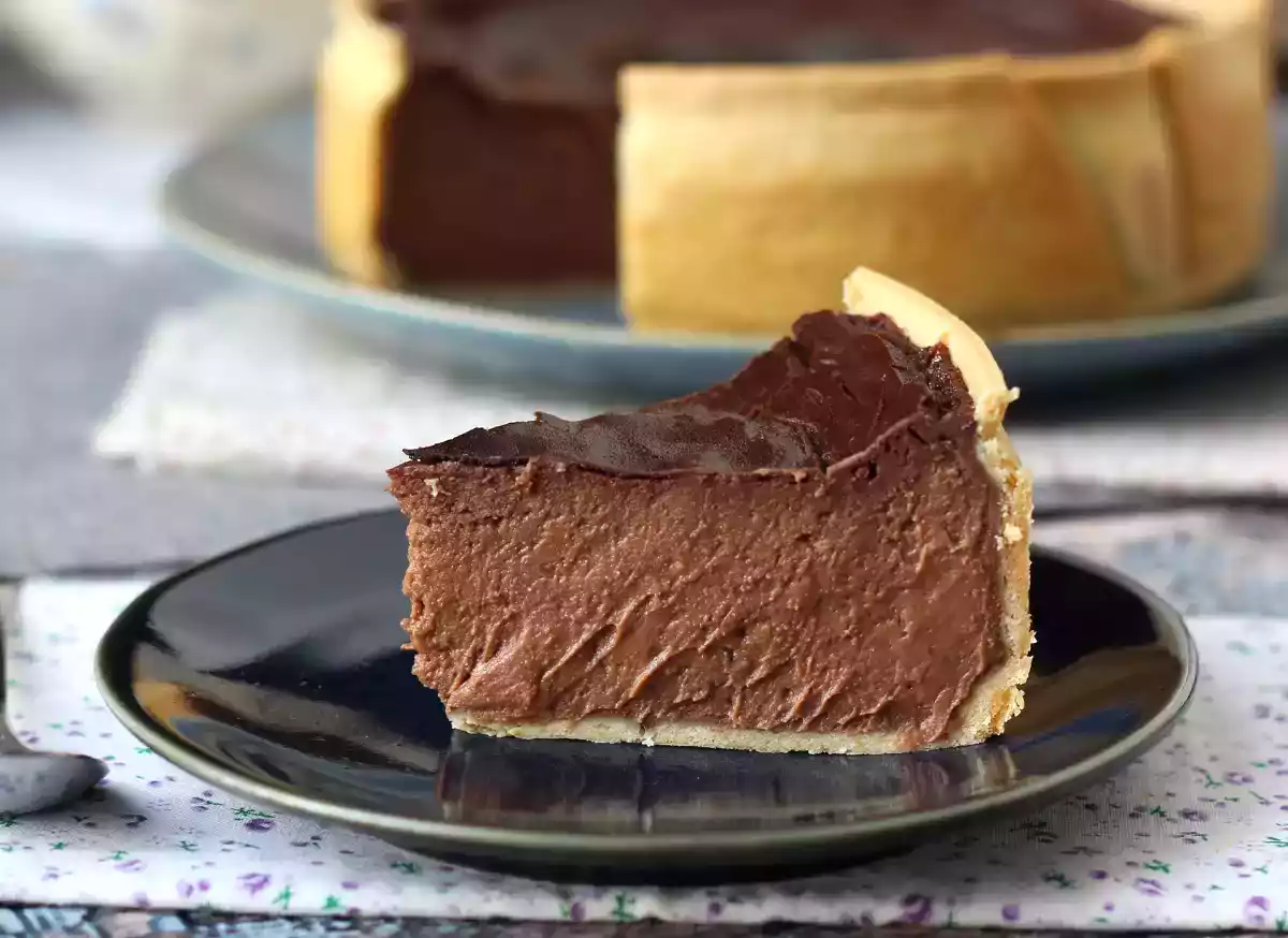 5. Chocolate flan parisien: the French touch for your leftover chocolate