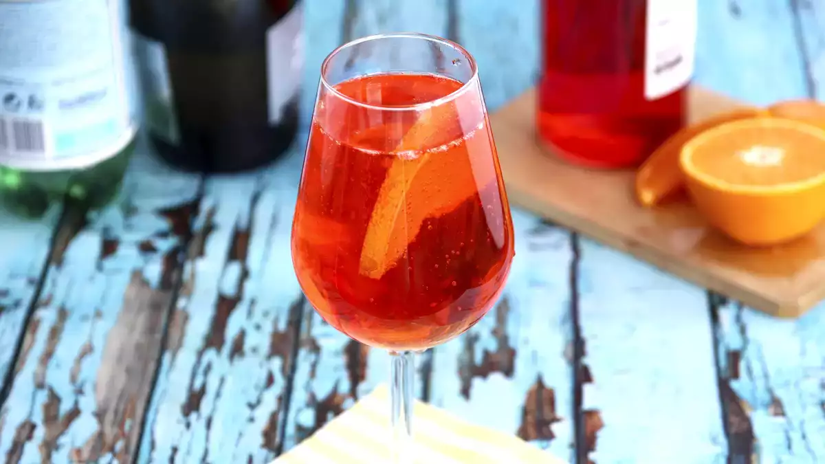 Aperol Spritz (Italy)