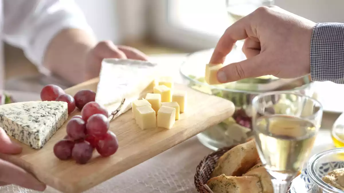 11 emblematic cheeses of the world that will make you travel without leaving home