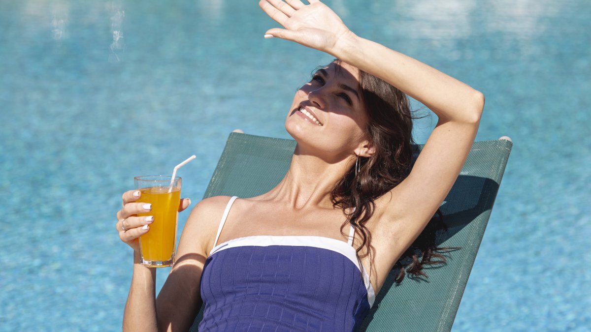 Get a healthy tan with these foods that prepare your skin for the sun