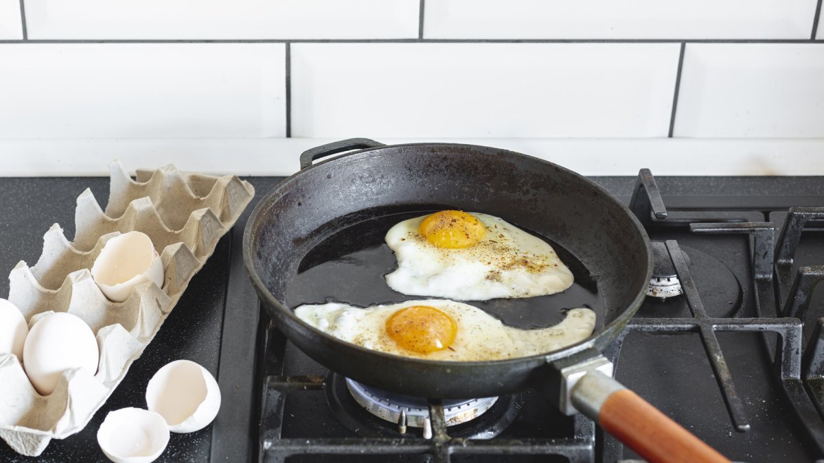 The perfect fried egg: secrets and tips from Spain for a foolproof recipe