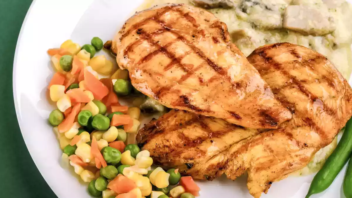 How to tenderize meat with this ingredient you already have at home