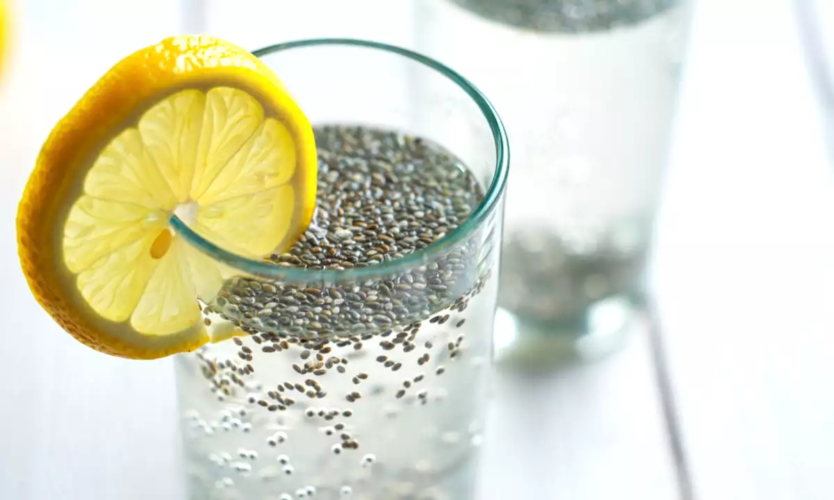 Just 3 ingredients to cleanse your body and recharge you every day: the viral internal shower recipe