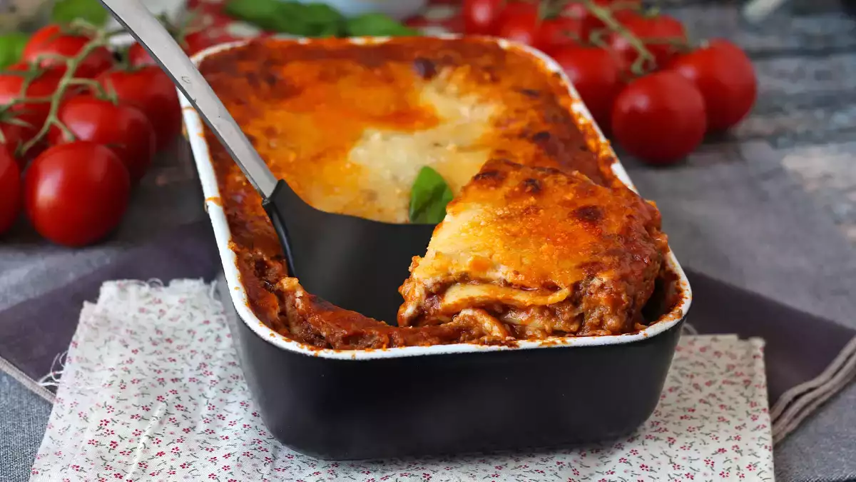 From classic Bolognese to unusual zucchini: 6 versions of lasagna that will surprise you