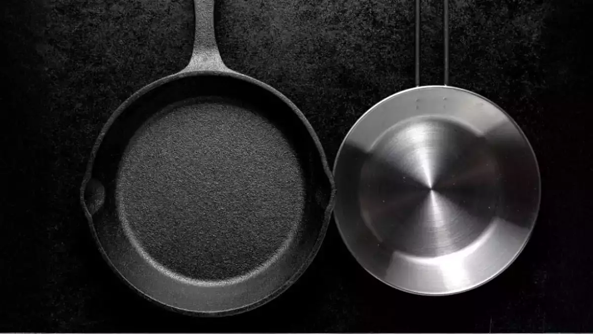 Stainless steel frying pan: how to use and maintain it to keep it looking like new