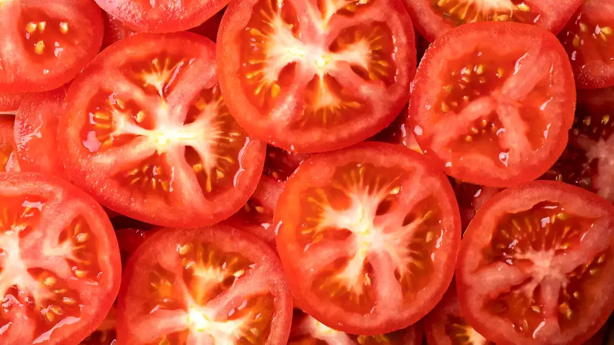 The untold truth about removing seeds from tomatoes and how it affects flavor, texture and cooking