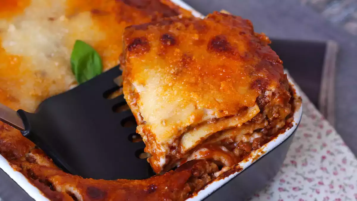 These 8 dishes taste even better the next day and the surprising reasons behind their flavor boost