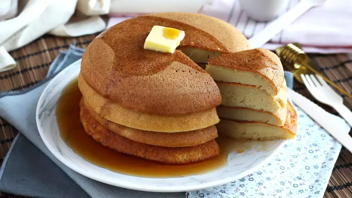 Fluffy Japanese Pancakes: the easy recipe for pancakes fluffy as clouds