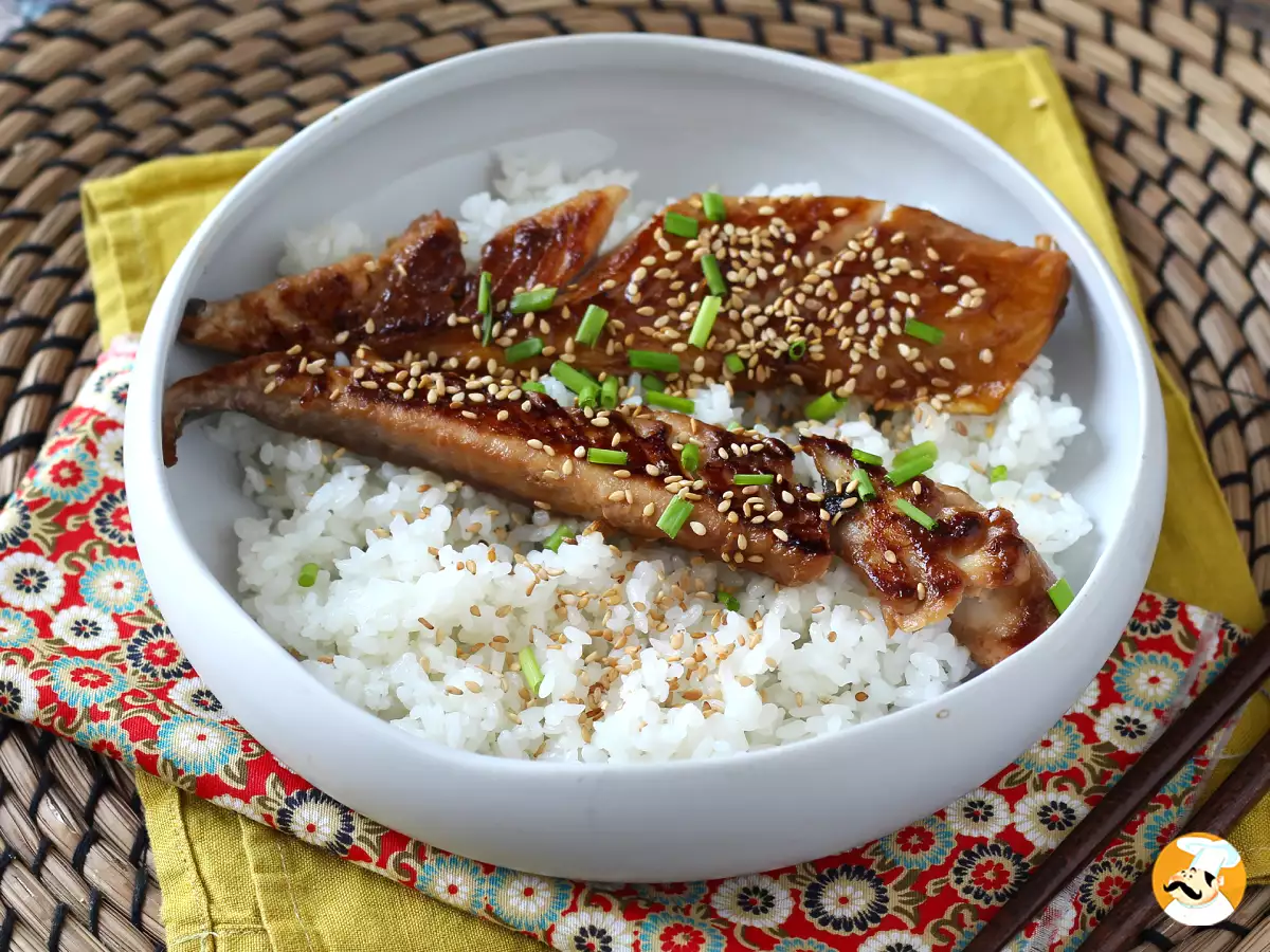 Want an elegant Christmas Eve dinner? This complete fish menu is festive, tasty, and budget-friendly