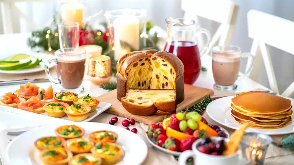 How to throw a Christmas brunch with 21 sweet savory ideas and cheap and scenic drinks