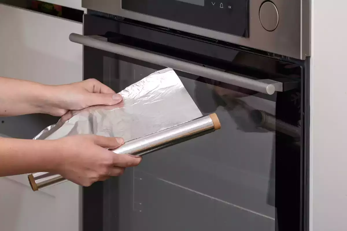 Aluminum foil: we're all using it wrong—here's the right way (and it will surprise you!)