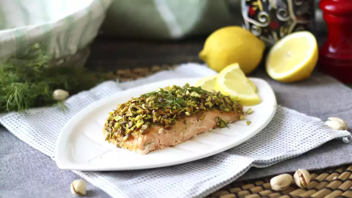 Want to elevate your holiday cooking? A touch of pistachio adds contrast, color, and flavor magic