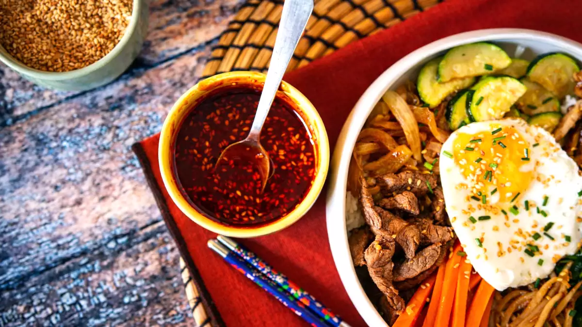 How to use gochujang: Korean fermented chili paste and 6 recipes to use it for the first time