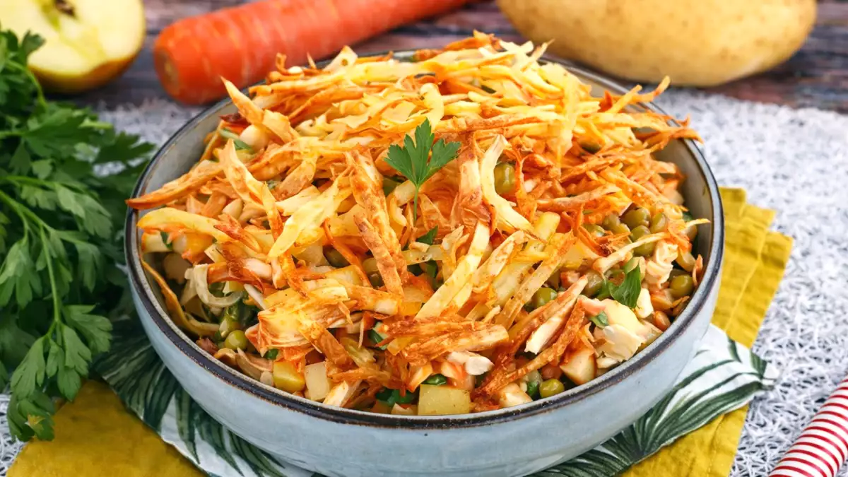 Not just for summer: 10 healthy, quick and colorful spring salads