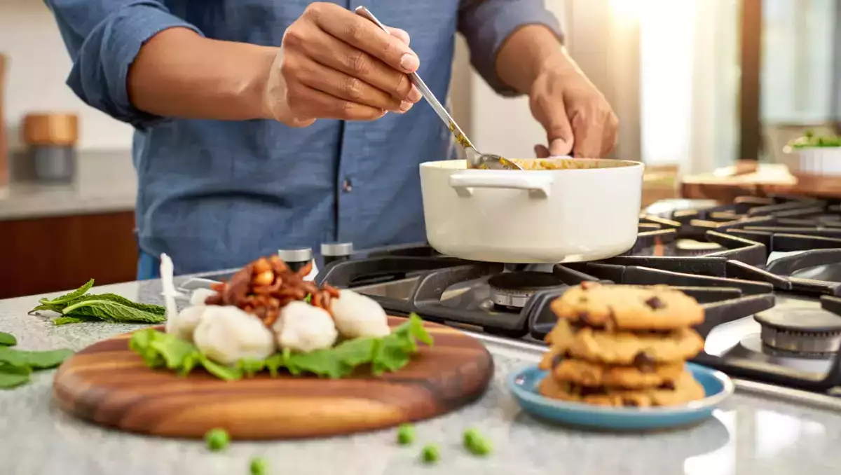 Daily Menu, May 14: a delightful mix of flavors with nombu kozhukattai, braised lettuce, and chocolate chip cookies
