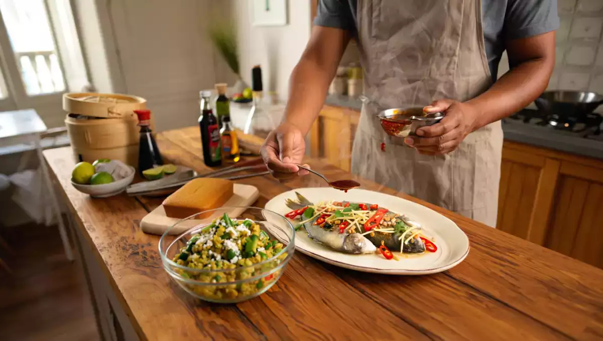 Daily Menu, May 30: a refreshing start, a savory main, and a delightful dessert