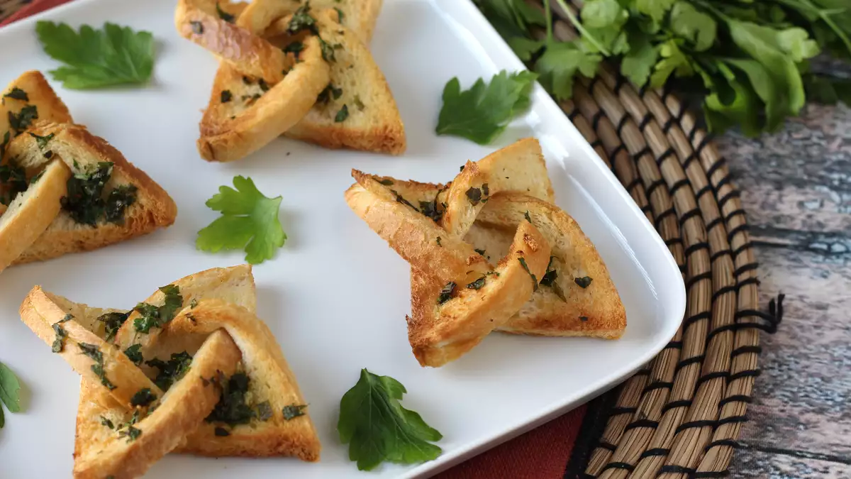 Transform a staple: 12 sliced-bread appetizers that are fast, budget-friendly and ready for guests
