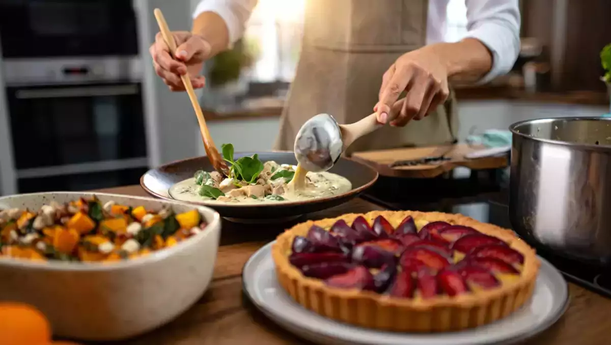 June 26 daily menu: savor creamy starters, enjoy the middle courses, and end with sweet desserts