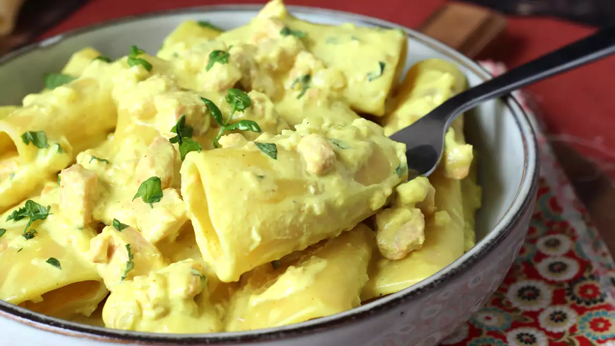 8 creamy summer pasta dishes to serve this season: simple, crowd-pleasing meals guests will love
