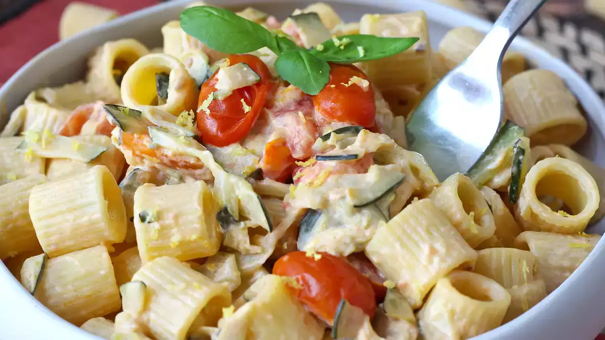 Make this creamy, light zucchini pasta all summer long - a quick, fresh recipe you'll reach for